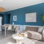 公寓 Tyris - 1 Bedroom & Balcony In *