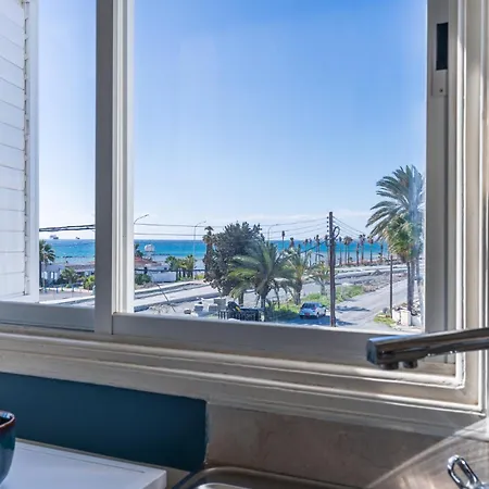 Daire Tyris - 1 Bedroom & Balcony In Larnaca